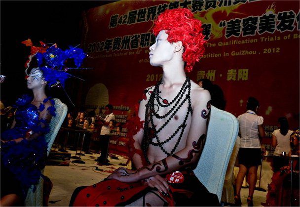 美容美发化妆比赛(sài)作品(pǐn) 美容美发化(huà)妆比赛作品
