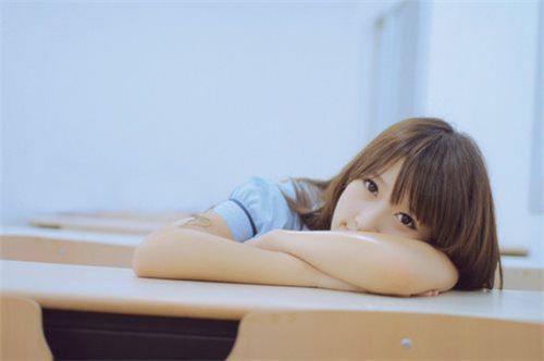 拍照(zhào)姿势大(dà)全 拍照(zhào)姿势(shì)大全